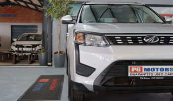 2022 Mahindra XUV 300 1.5D W6 full