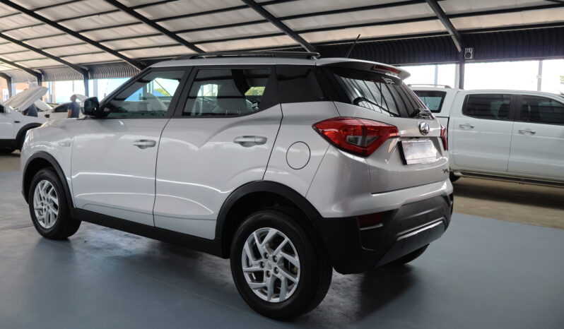 2022 Mahindra XUV 300 1.5D W6 full