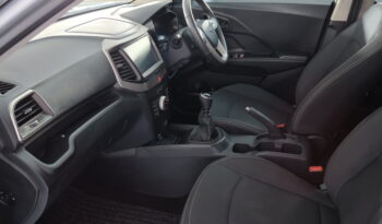 2022 Mahindra XUV 300 1.5D W6 full