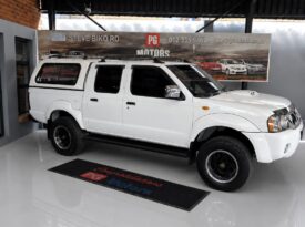 2017 Nissan NP300 2.5 TDi Hi-Rider Double-Cab
