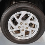 2022 Mahindra XUV300 1.2T W6 — thumbnail 18