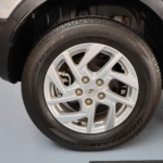 2022 Mahindra XUV300 1.2T W6 — thumbnail 17