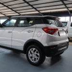 2022 Mahindra XUV300 1.2T W6 — thumbnail 3