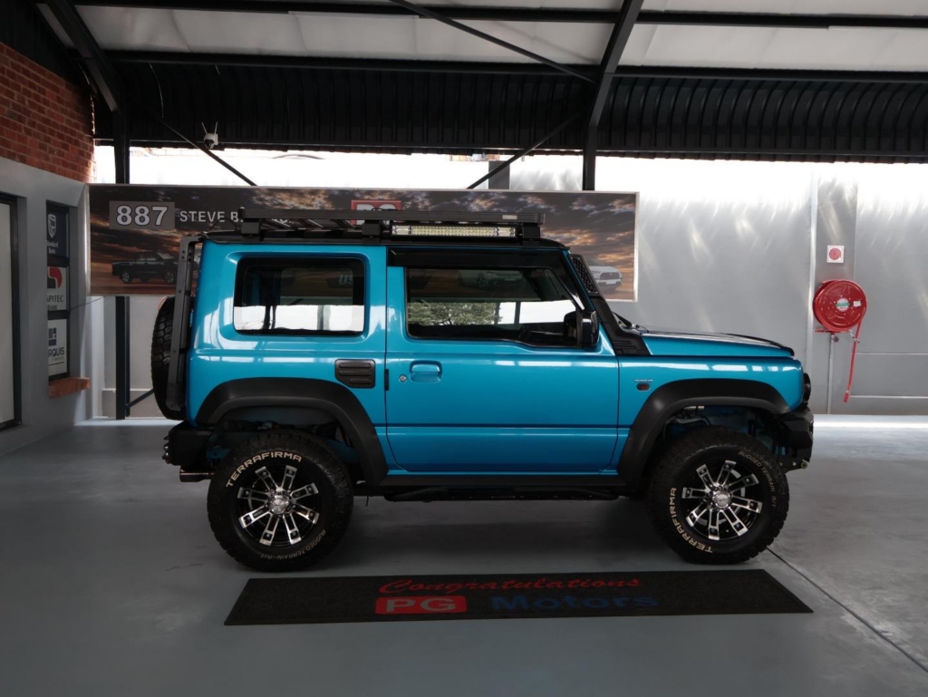2019 Suzuki Jimny 1.5 GLX AllGrip — image 1 of 28