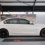2015 BMW 3 Series 320i auto — thumbnail 1